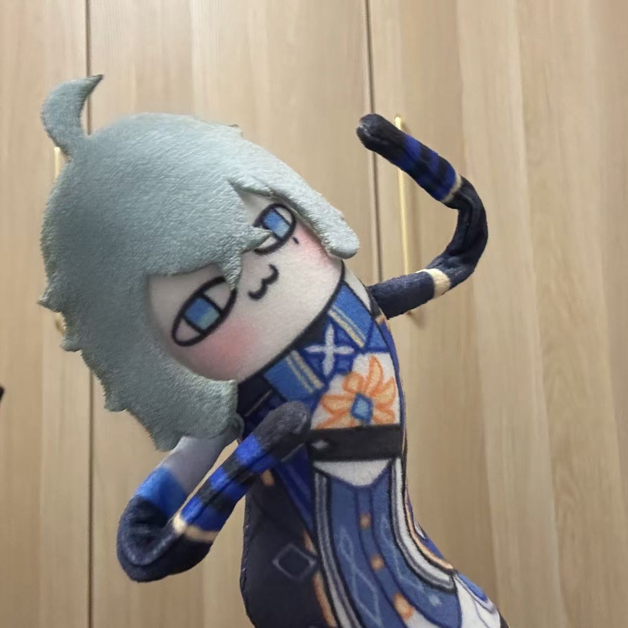 18cm Funny Genshin Impact Lohe - Cosplay Plushie Prop recension och pris