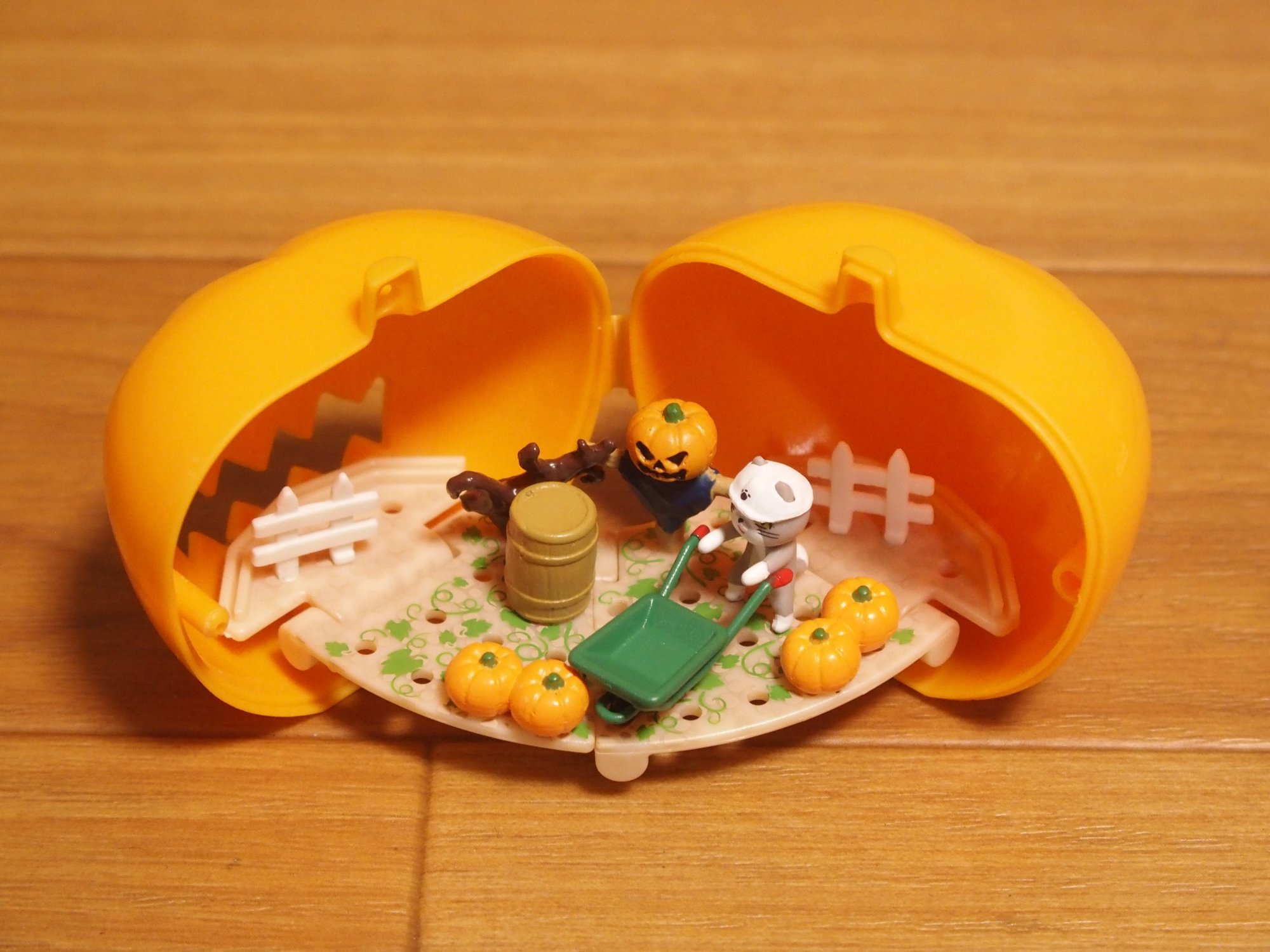 Tarlin capsule toys kawaii 2-w - Cosplay Bat Prop recension och pris